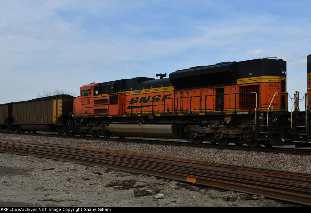 BNSF 9235 Roster shot